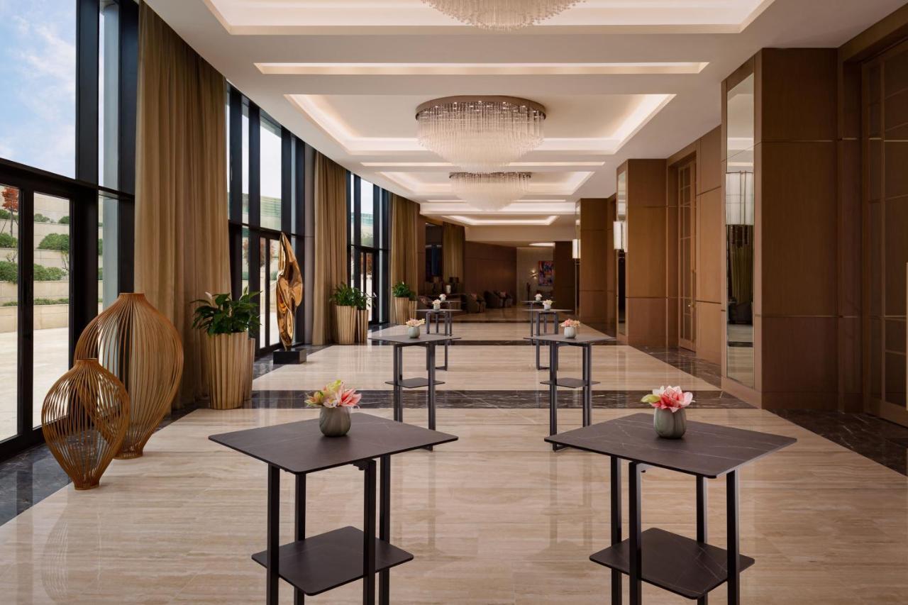 The Ritz-Carlton, Baku Hotel Exterior photo